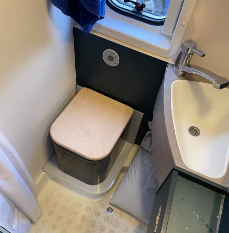Die 6 besten Trenntoiletten fr Wohnmobil Garten oder Boot   MeineTrenntoilette